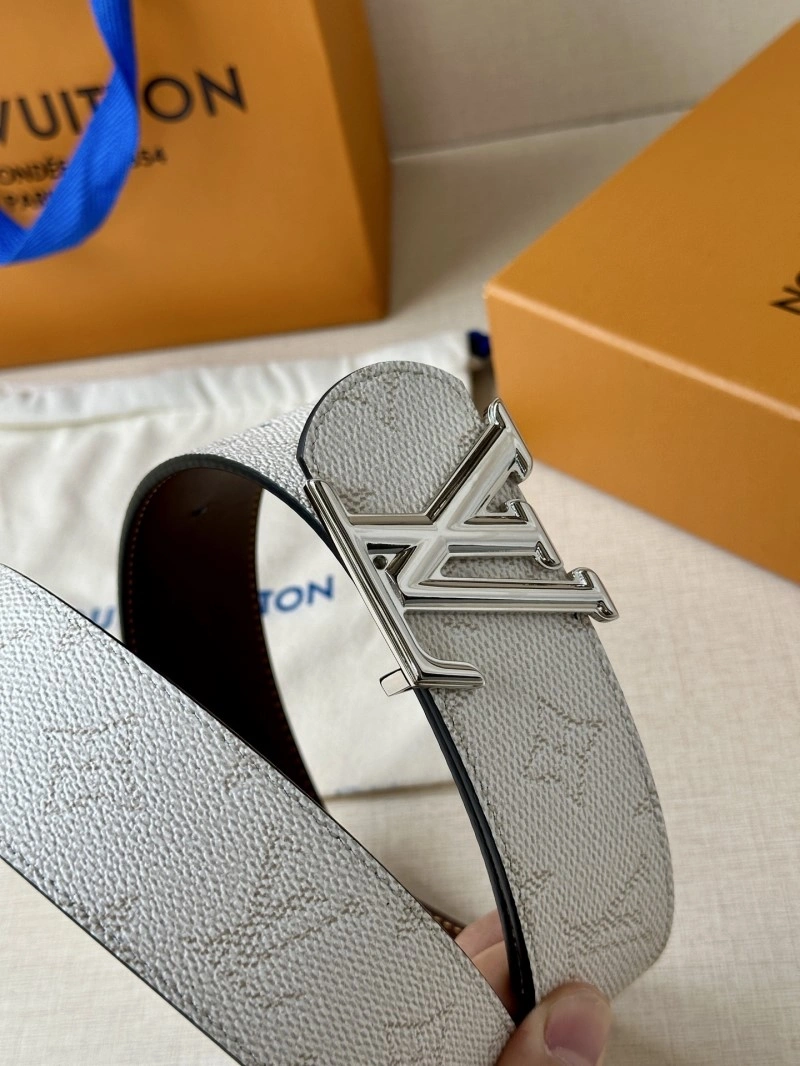 Louis Vuitton Belts TechFriendly 297596