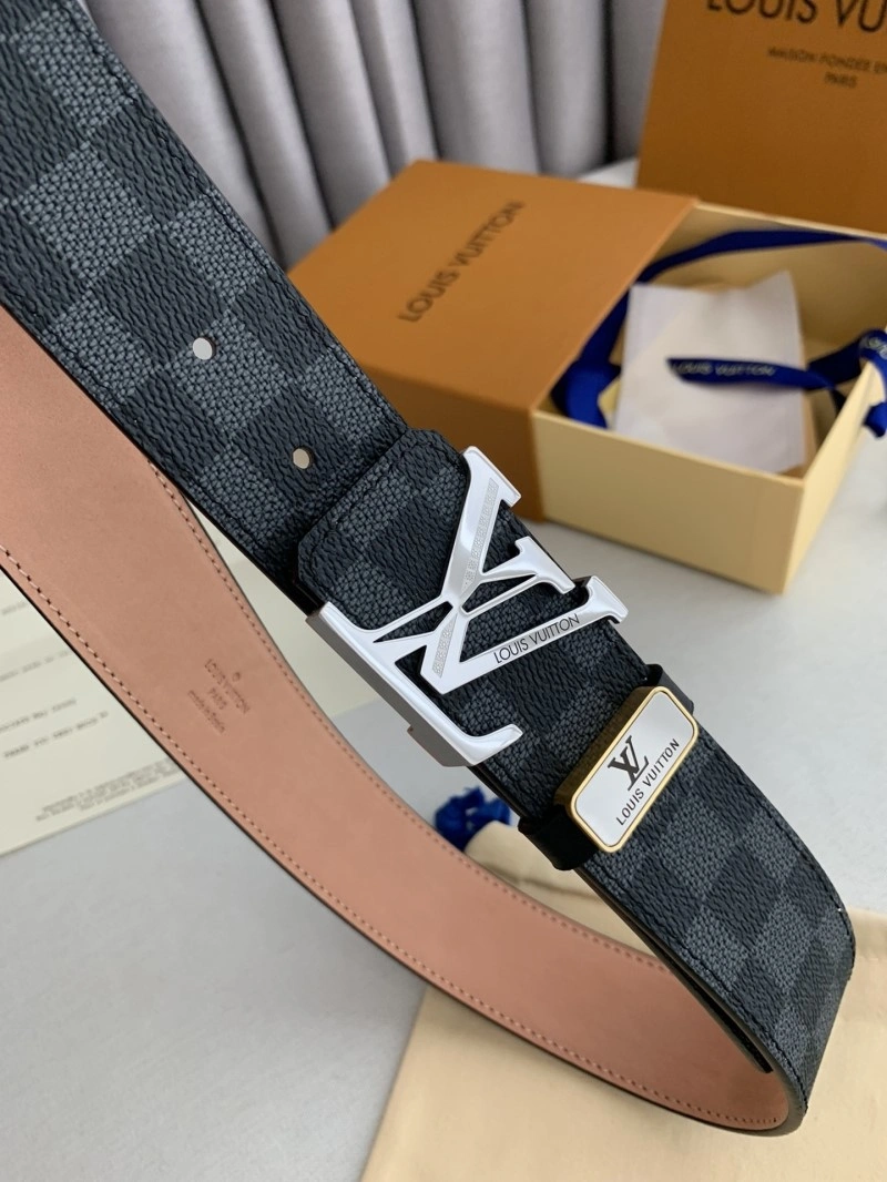 Louis Vuitton Belts Flexible 297560