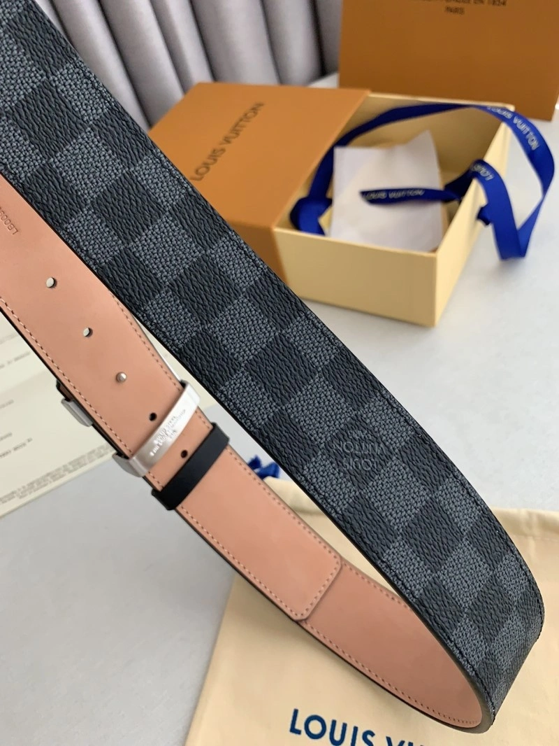 Louis Vuitton Belts Flexible 297560