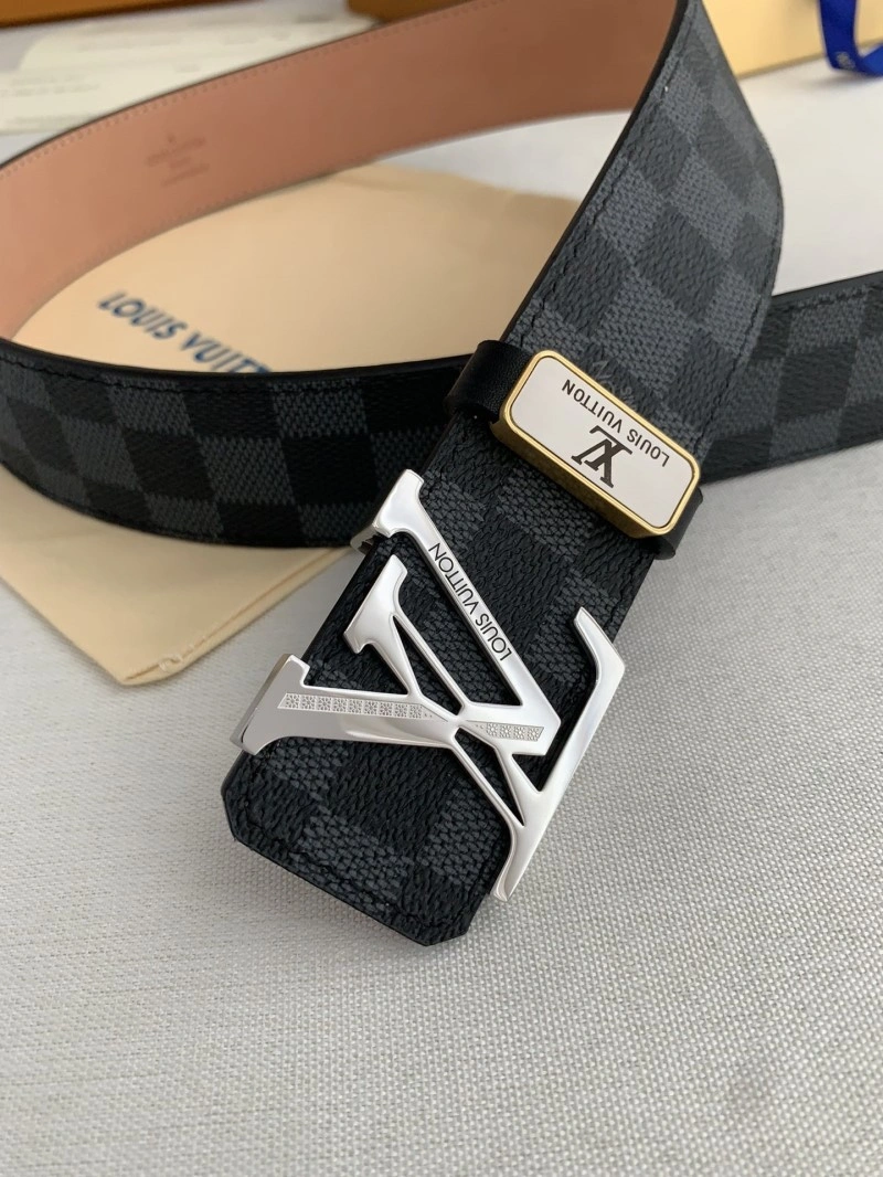 Louis Vuitton Belts Flexible 297560
