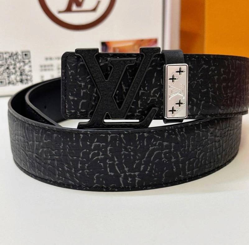 Versatile Louis Vuitton Belts 297547