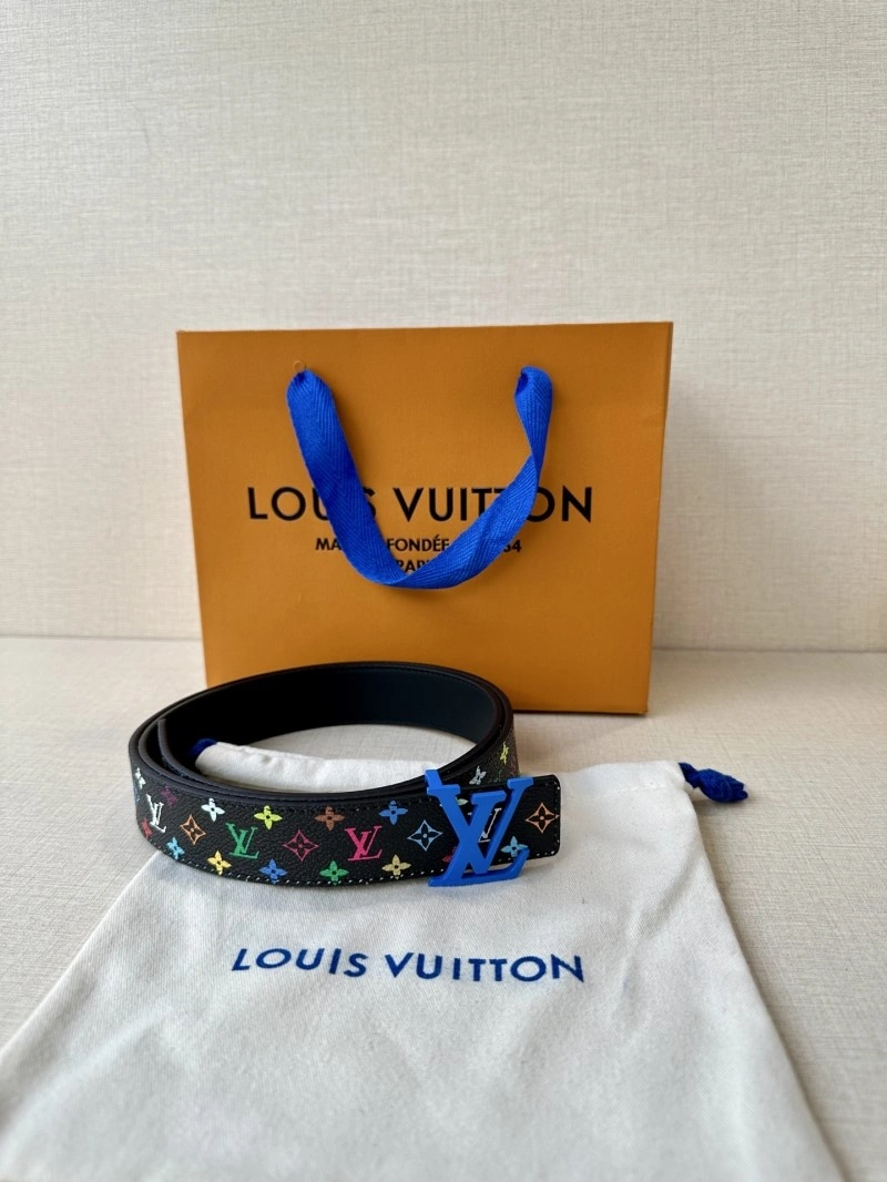 EyeCatching Louis Vuitton Belts 297526