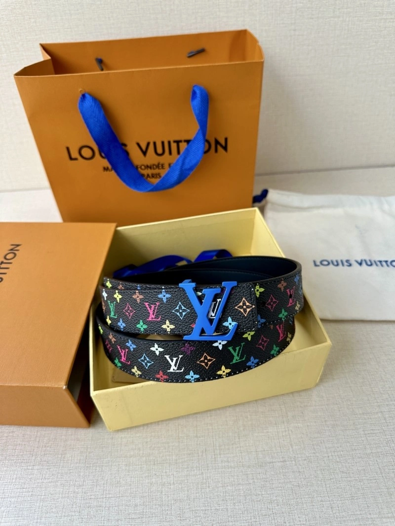 EyeCatching Louis Vuitton Belts 297526