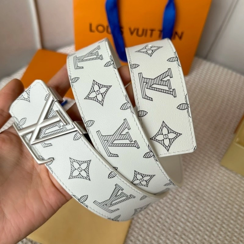 Sophisticated Louis Vuitton Belts 297497