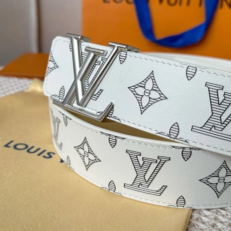 Sophisticated Louis Vuitton Belts 297497