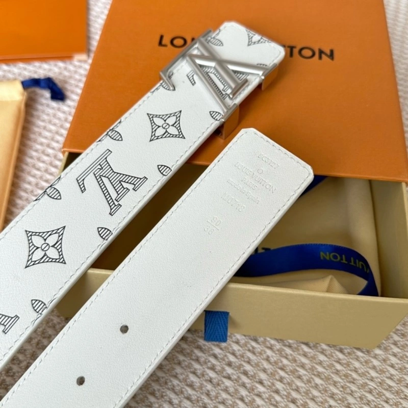 Sophisticated Louis Vuitton Belts 297497