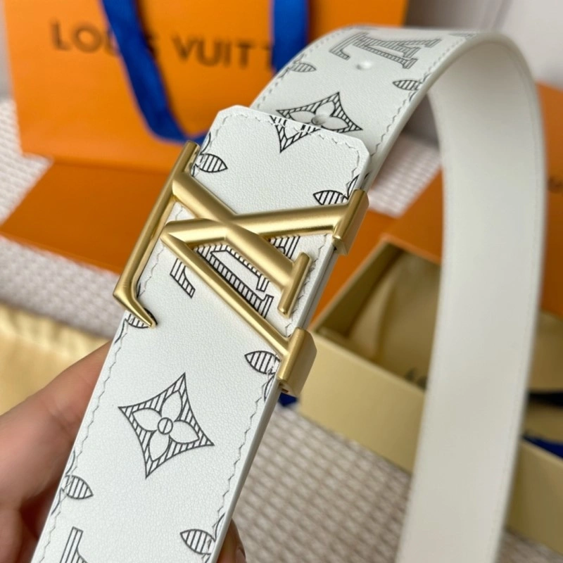 Refined Louis Vuitton Belts 297494