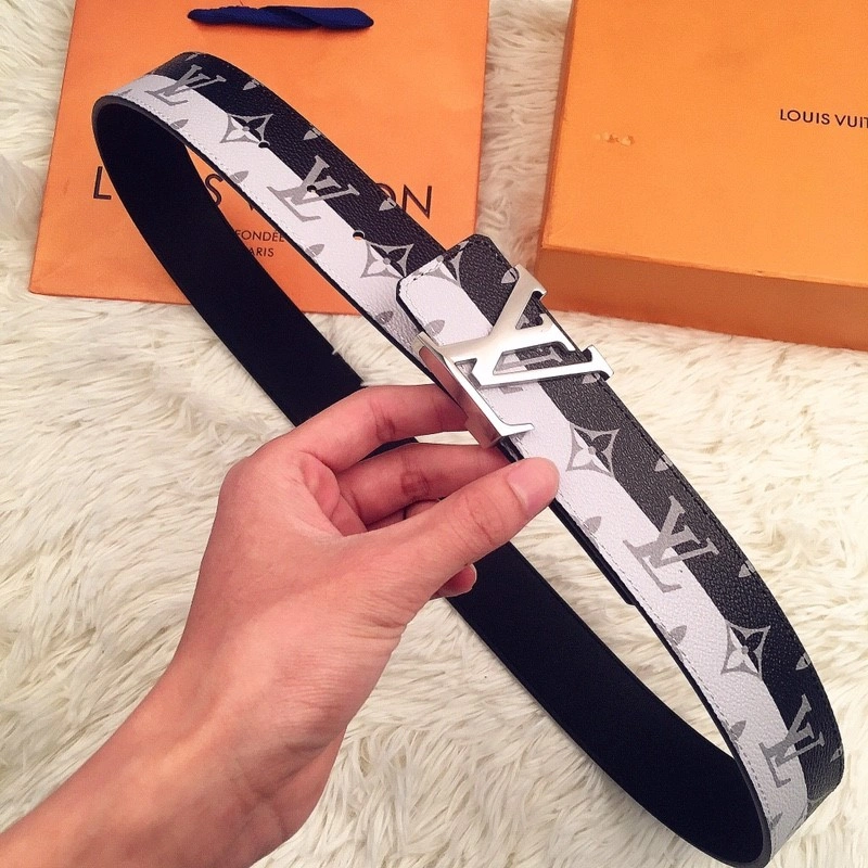 Sophisticated Louis Vuitton Belts 297487