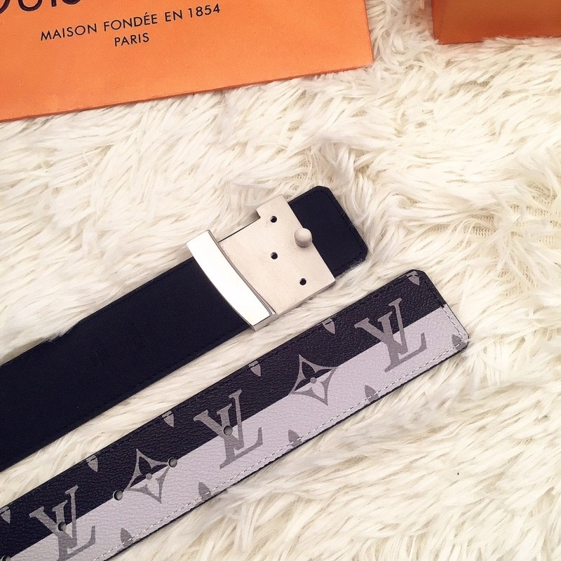 Sophisticated Louis Vuitton Belts 297487