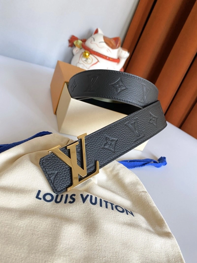 EyeCatching Louis Vuitton Belts 297427