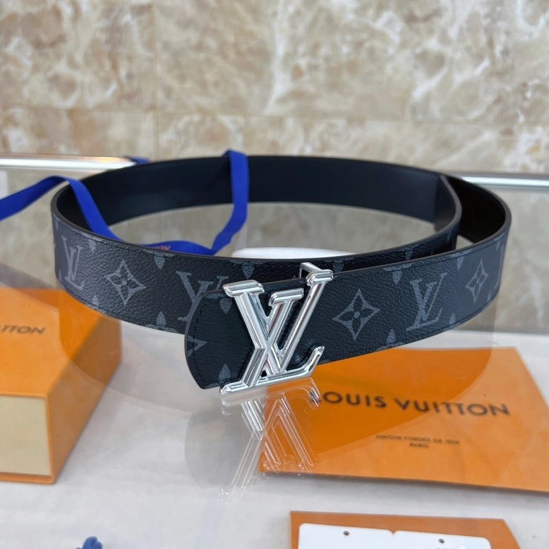 Durable Louis Vuitton Belts 297407
