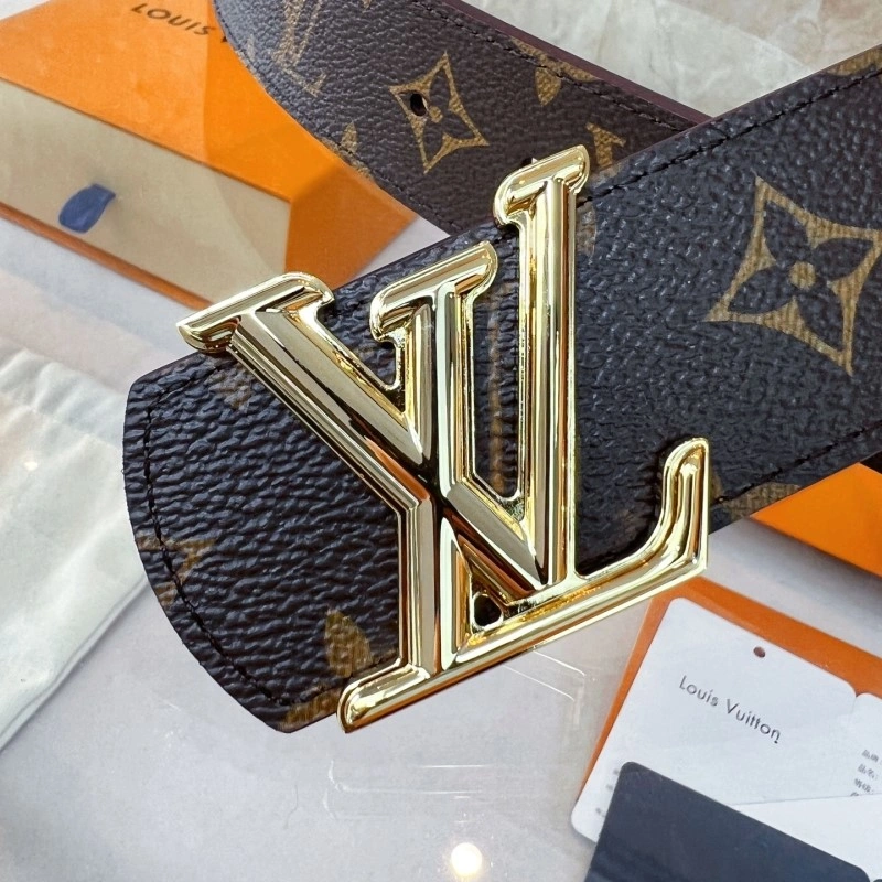 Snug Louis Vuitton Belts 297413