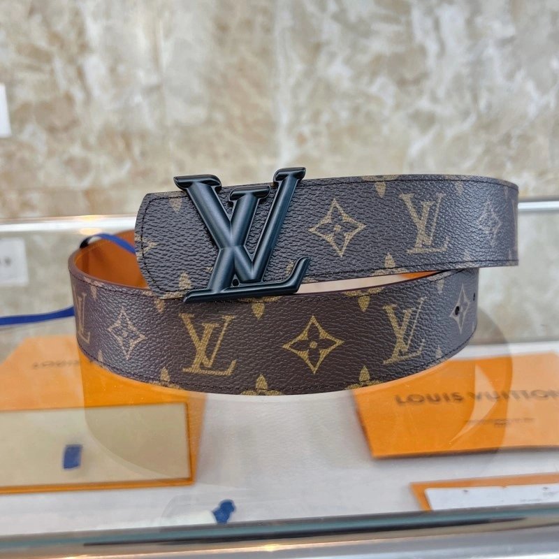 Louis Vuitton Belts Durable 297426