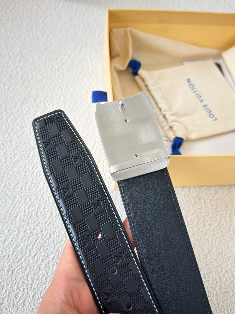 Louis Vuitton Belts DailyWear 297358