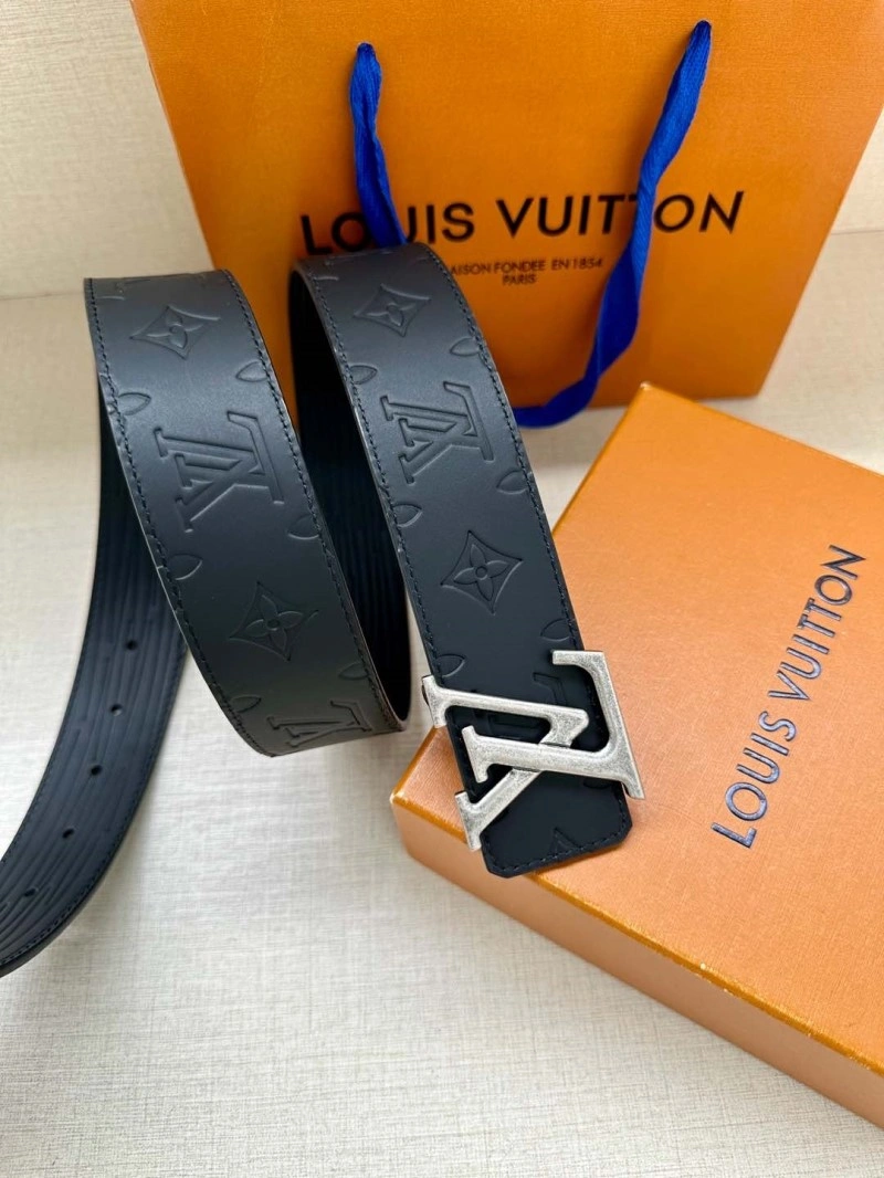 WellDesigned Louis Vuitton Belts 297354