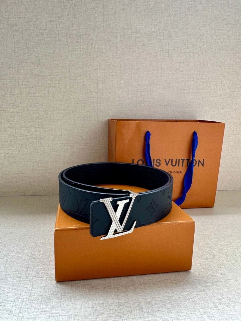 Contemporary Louis Vuitton Belts 297349