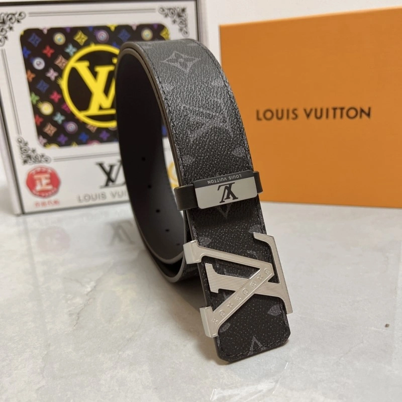 NewStyle Louis Vuitton Belts 297338
