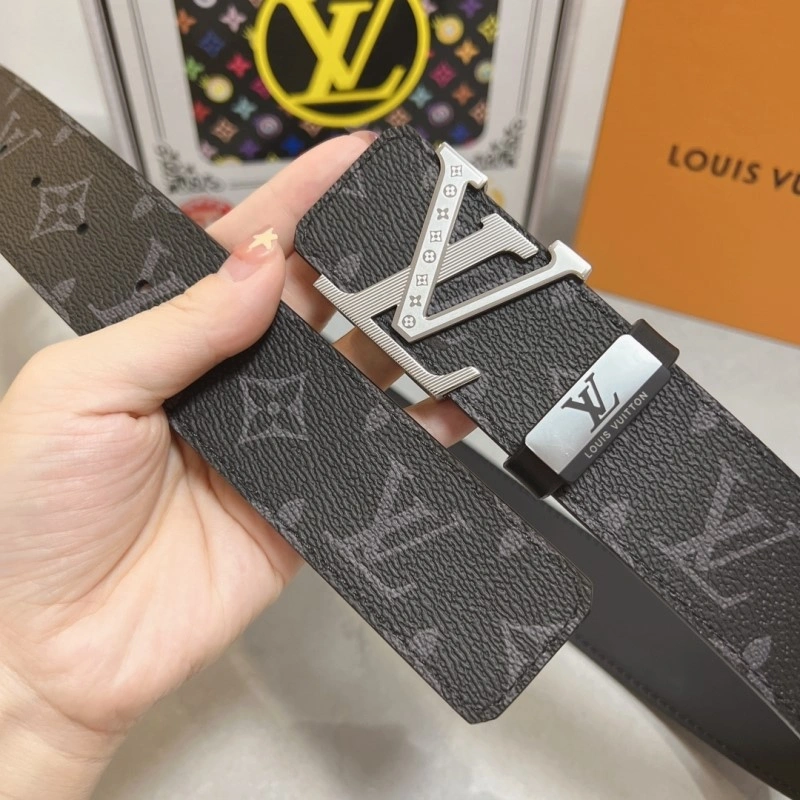 NewStyle Louis Vuitton Belts 297338