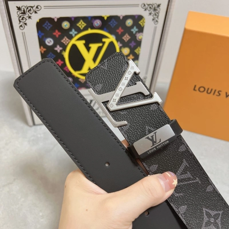 NewStyle Louis Vuitton Belts 297338