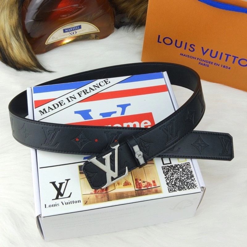 Modern Louis Vuitton Belts 297324
