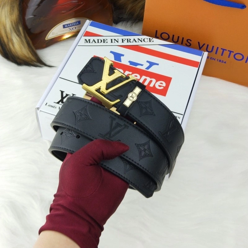 Modern Louis Vuitton Belts 297324