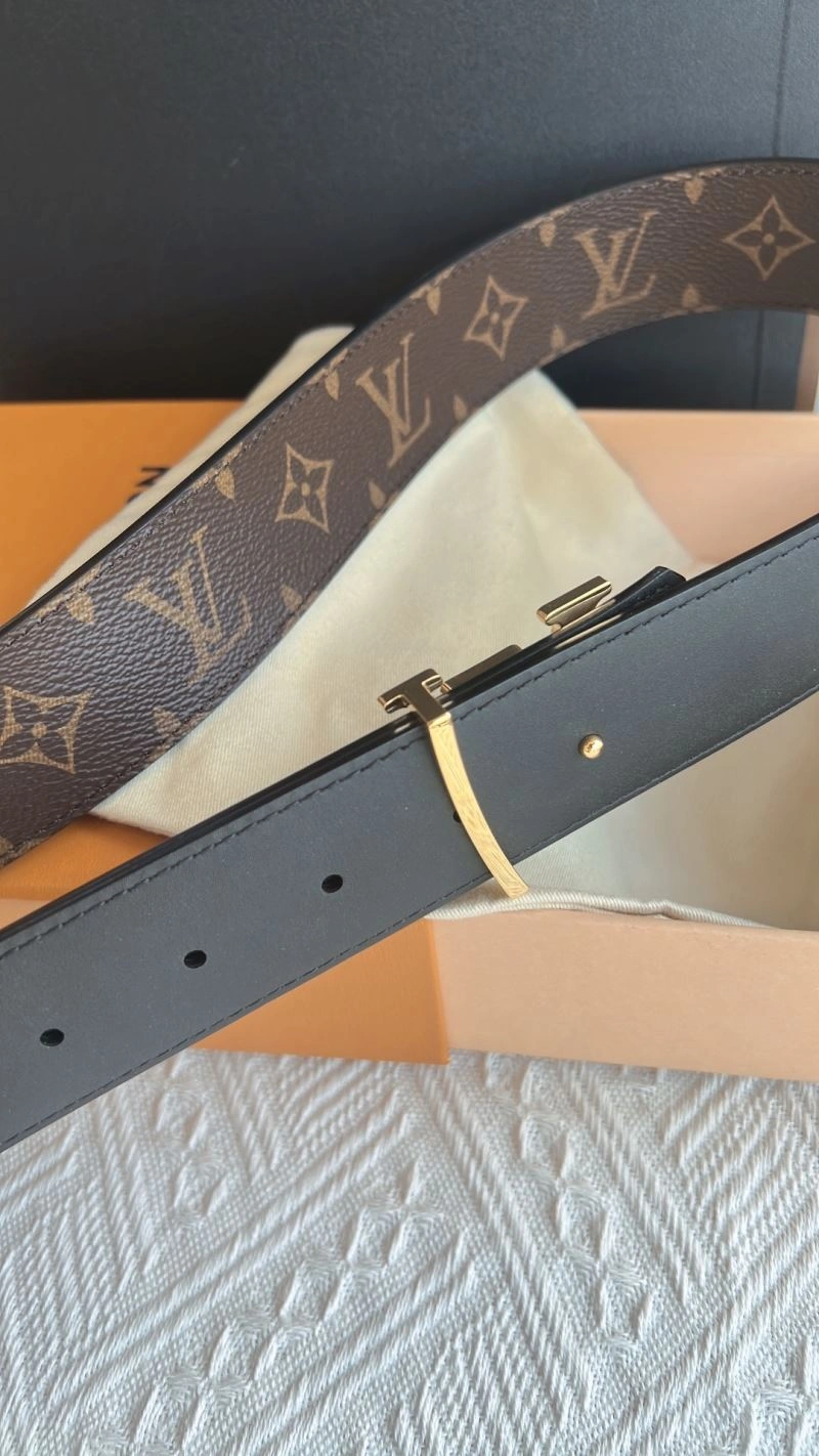MultiPurpose Louis Vuitton Belts 302287