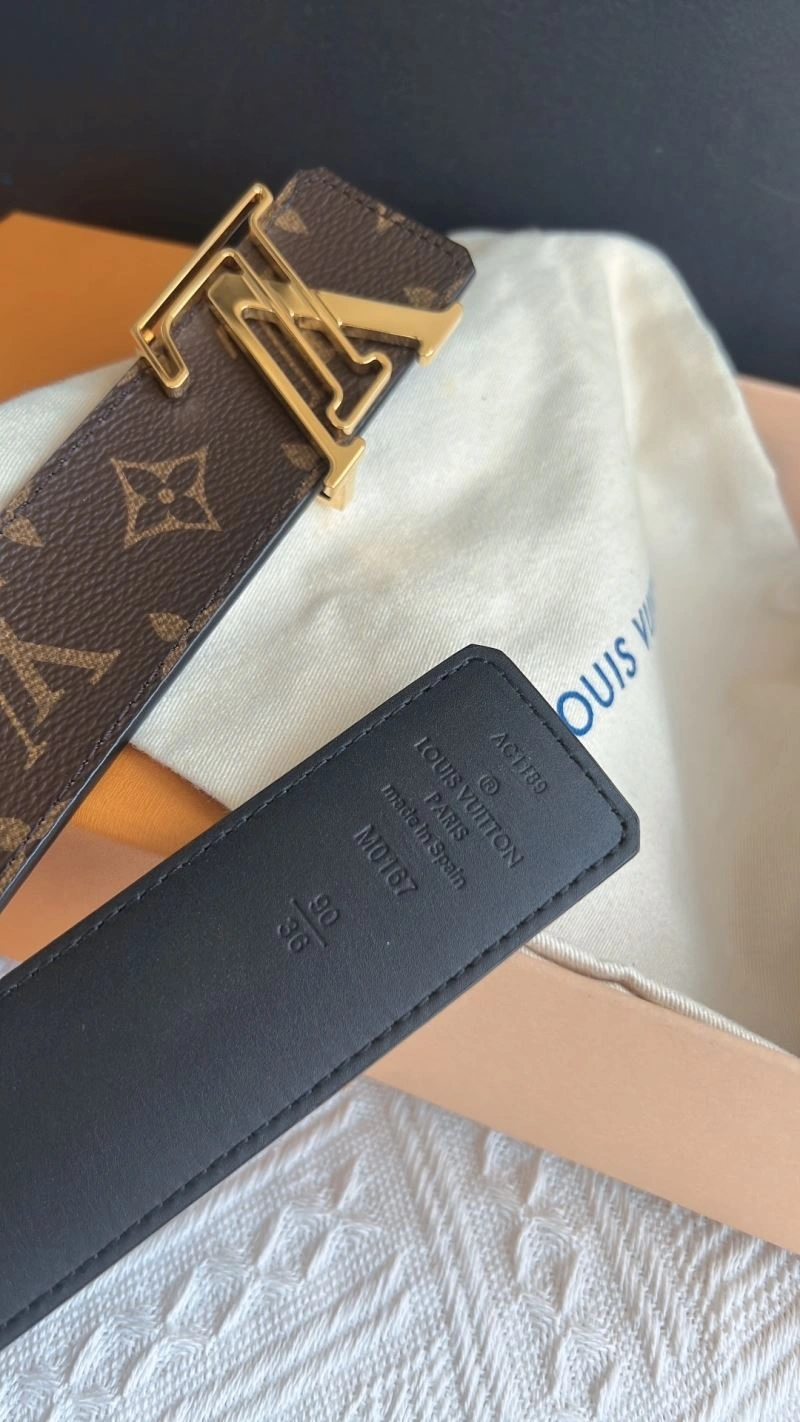 MultiPurpose Louis Vuitton Belts 302287