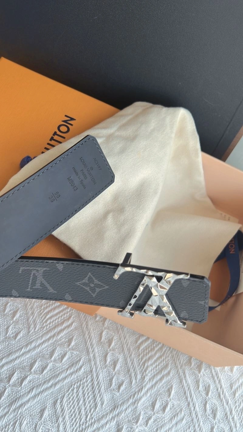 FlexibleFit Louis Vuitton Belts 302262