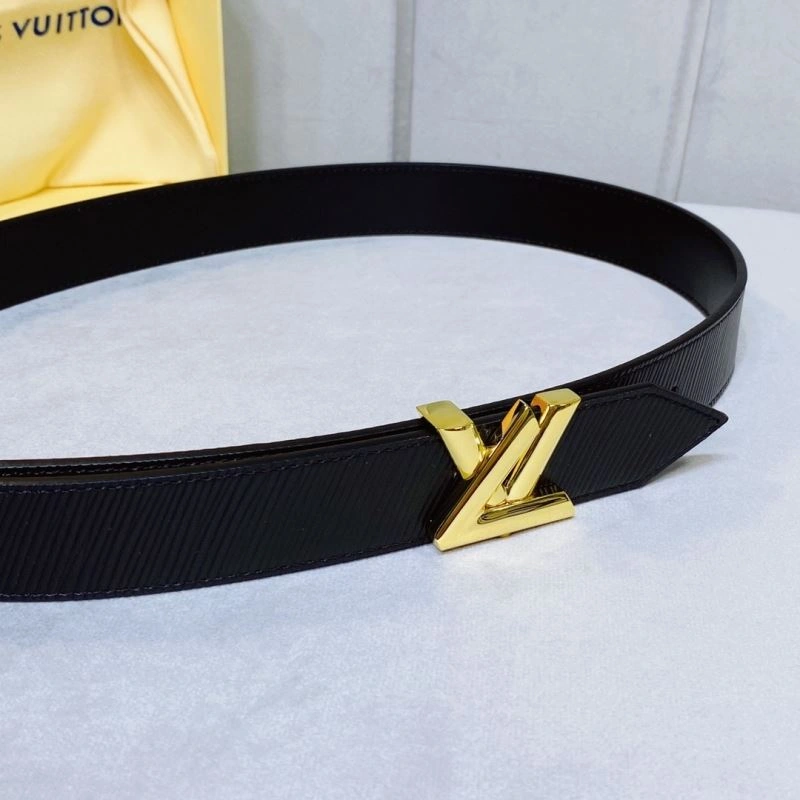 Unique Louis Vuitton Belts 302285