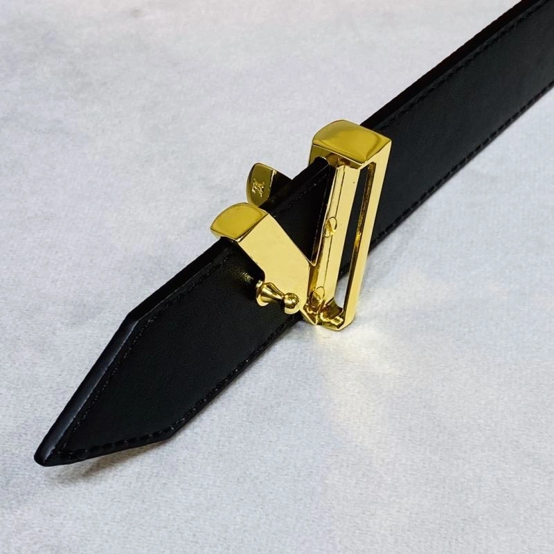 Unique Louis Vuitton Belts 302285