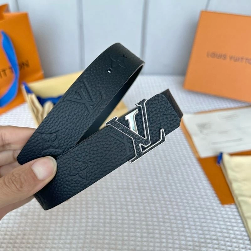Elegant Louis Vuitton Belts 302281
