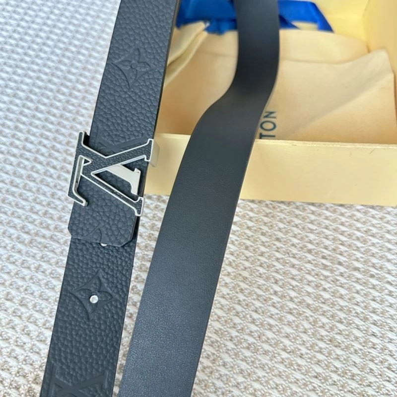 Elegant Louis Vuitton Belts 302281