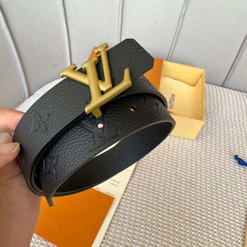 Supportive Louis Vuitton Belts 302280