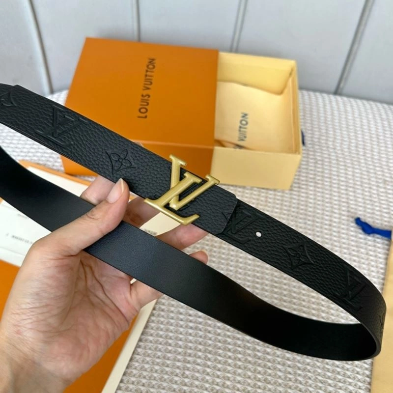 Supportive Louis Vuitton Belts 302280