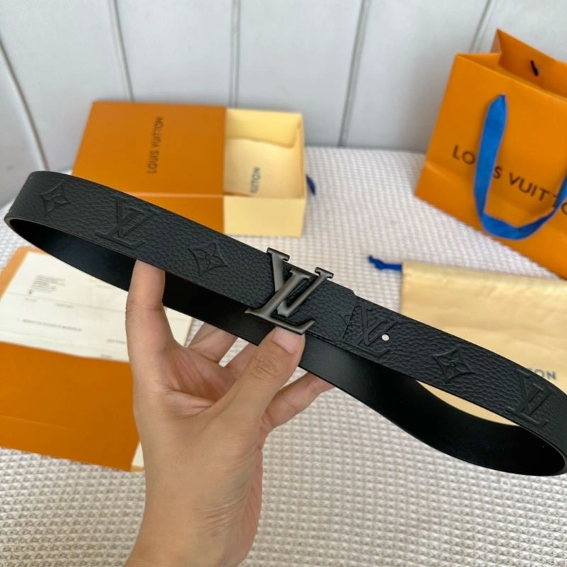 Fashionable Louis Vuitton Belts 302286