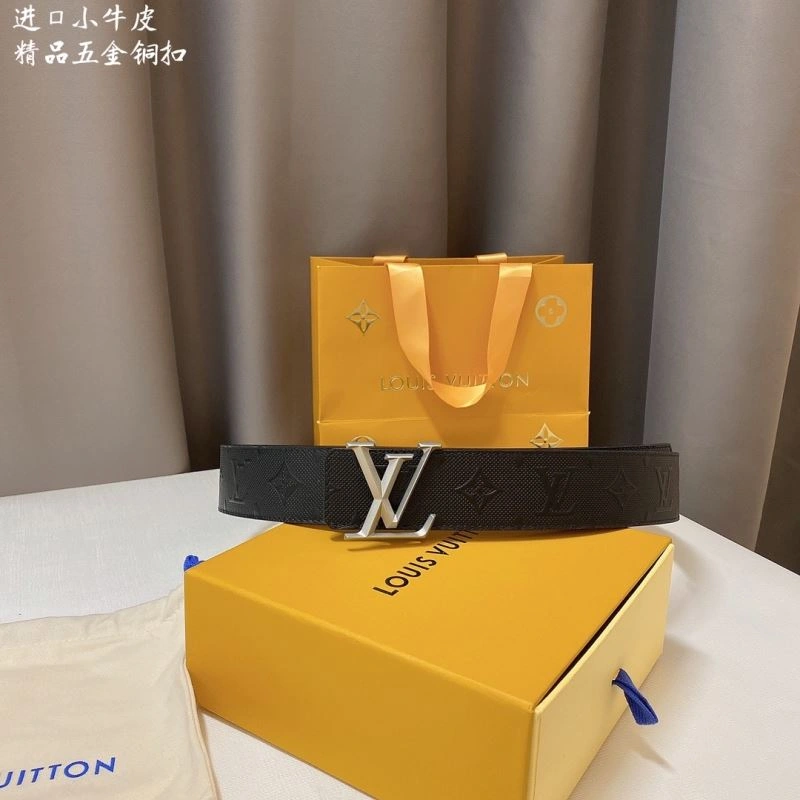 Unique Louis Vuitton Belts 302276