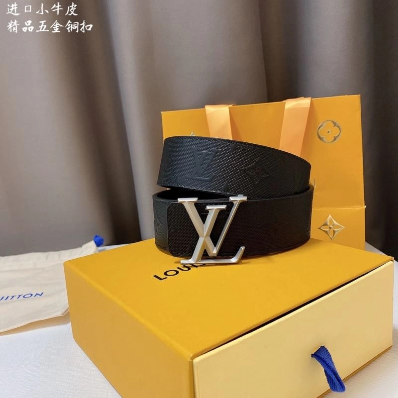 Unique Louis Vuitton Belts 302276