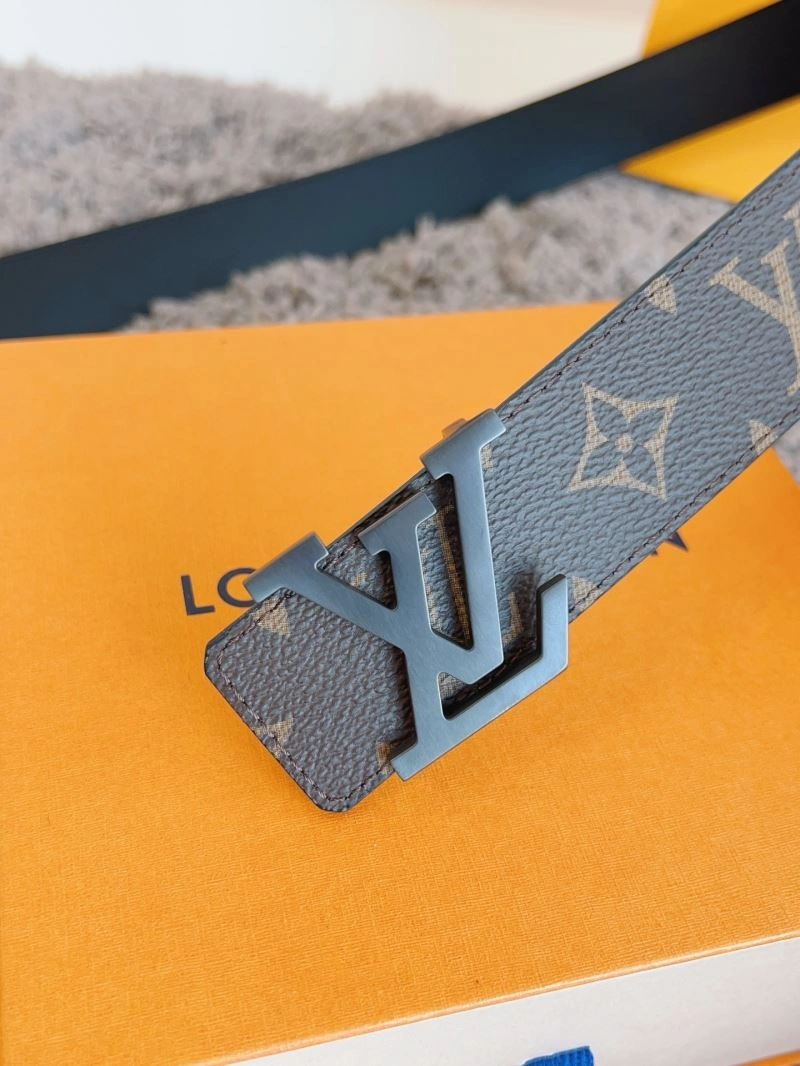Louis Vuitton Belts Functional 302243