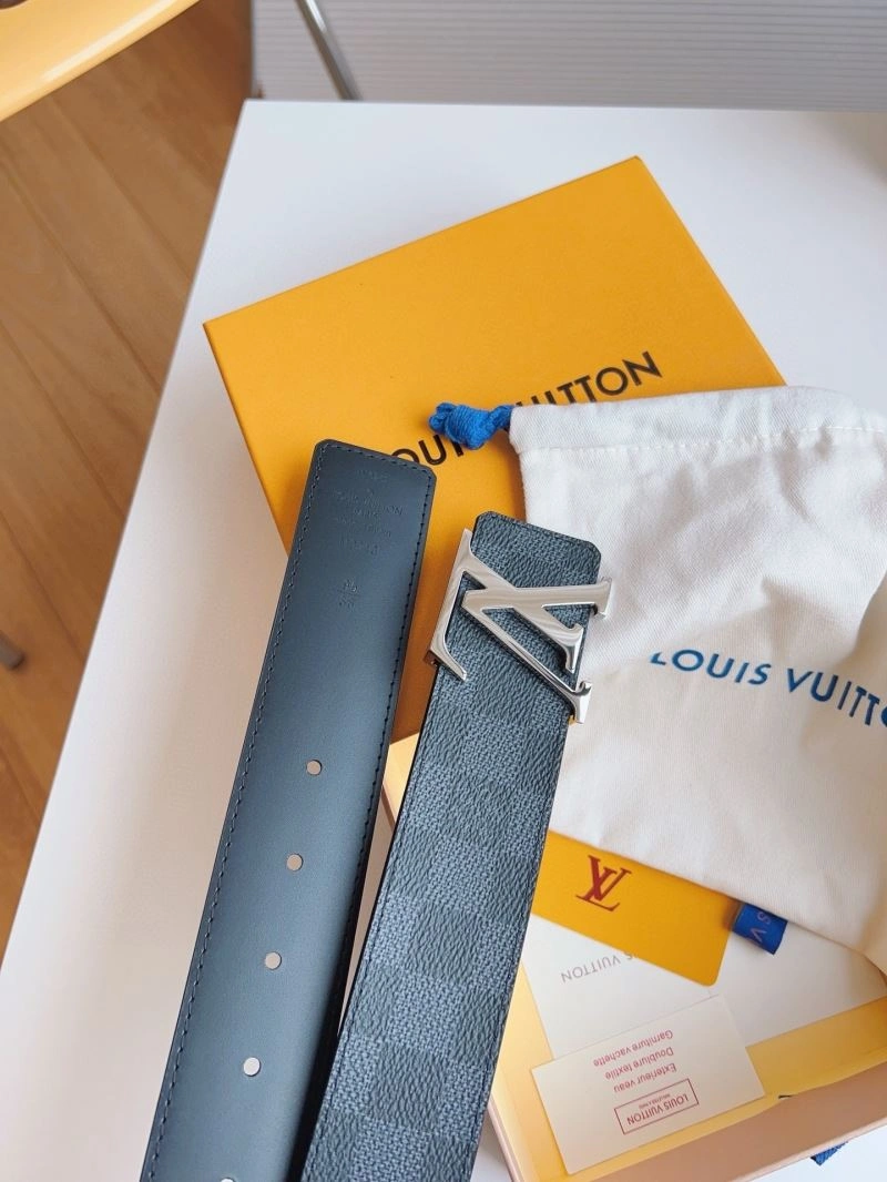 Louis Vuitton Belts GoAnywhere 302206