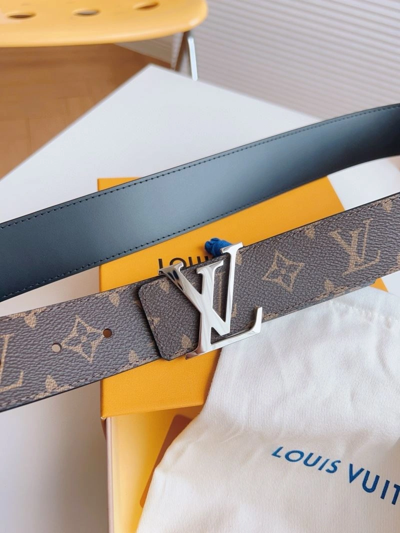 Snug Louis Vuitton Belts 302199