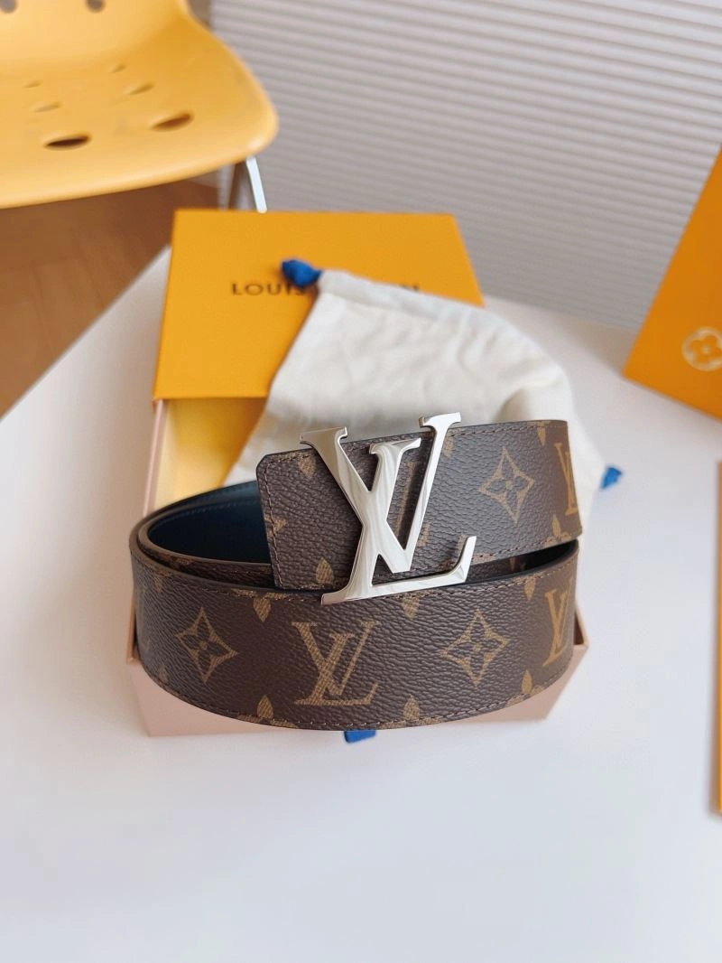 Snug Louis Vuitton Belts 302199