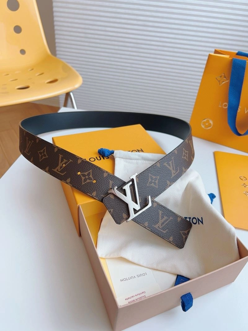 Snug Louis Vuitton Belts 302199