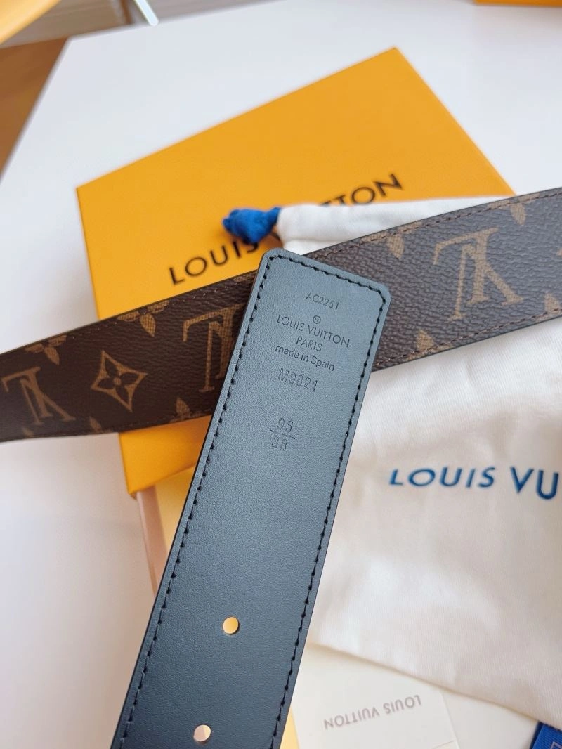 Snug Louis Vuitton Belts 302199
