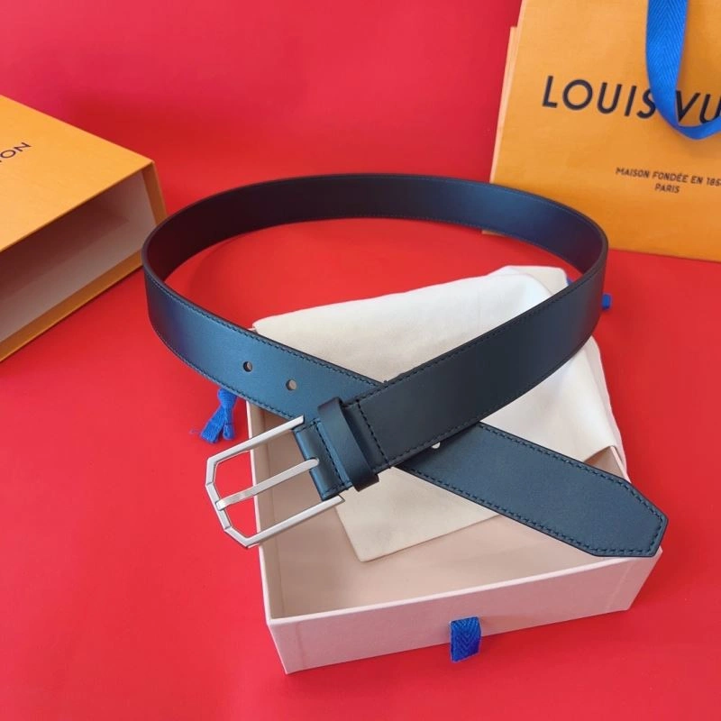 Stretchable Louis Vuitton Belts 302189
