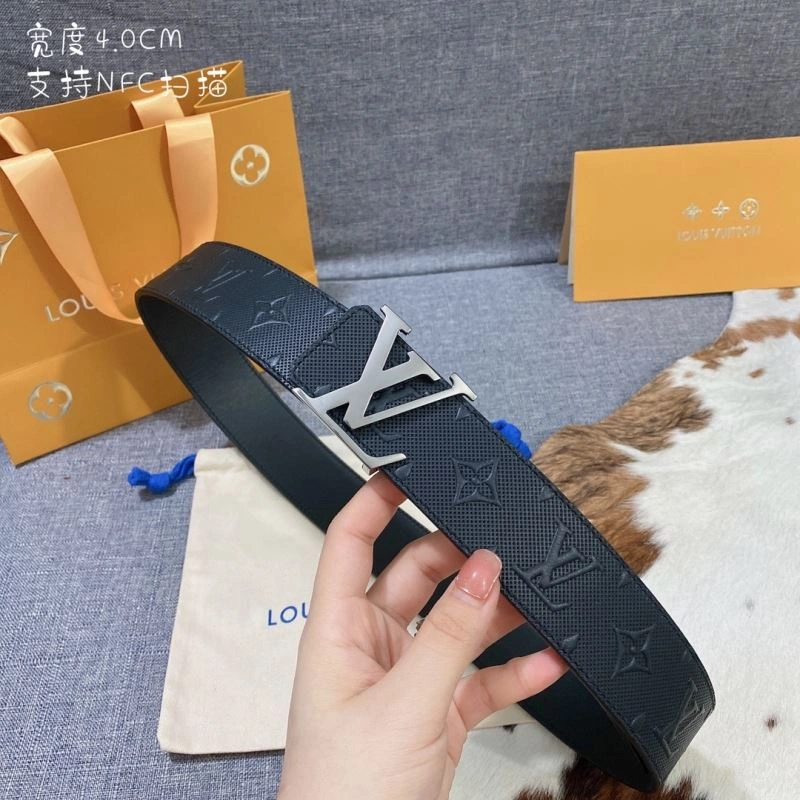 Classic Louis Vuitton Belts 302138