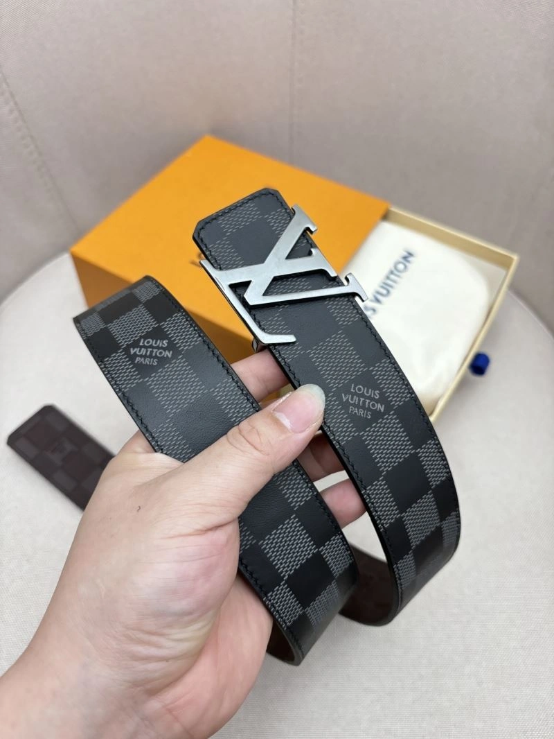 Elegant Louis Vuitton Belts 302130