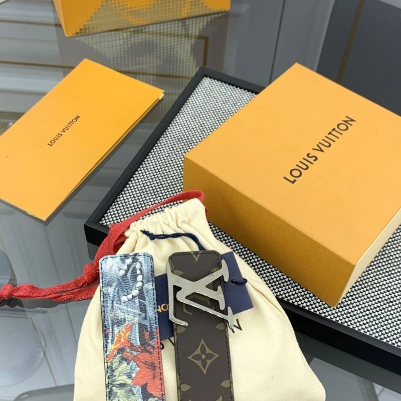 WellDesigned Louis Vuitton Belts 302127