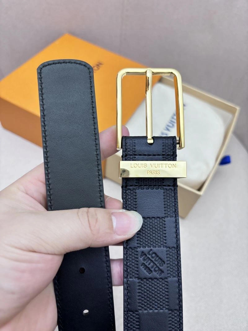 Bright Louis Vuitton Belts 302083