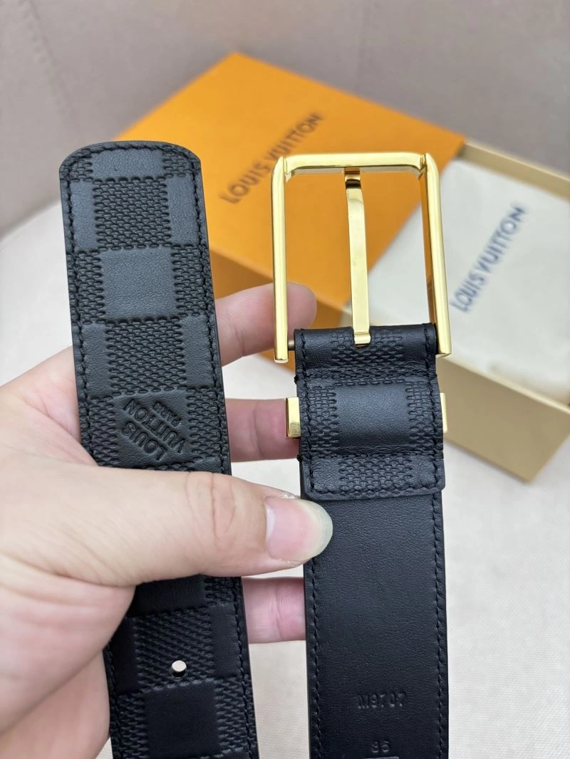 Bright Louis Vuitton Belts 302083