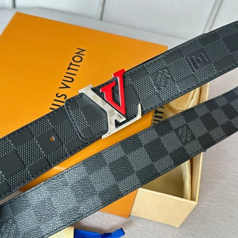 Functional Louis Vuitton Belts 302045